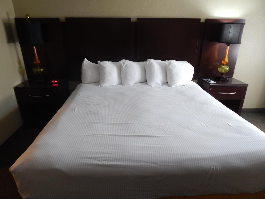 Ramada Branson Hotel And Resort Buitenkant foto