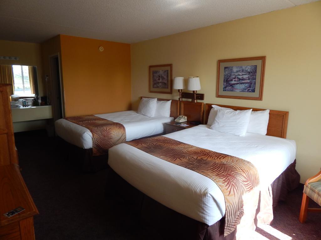 Ramada Branson Hotel And Resort Buitenkant foto