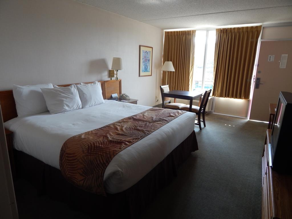 Ramada Branson Hotel And Resort Buitenkant foto