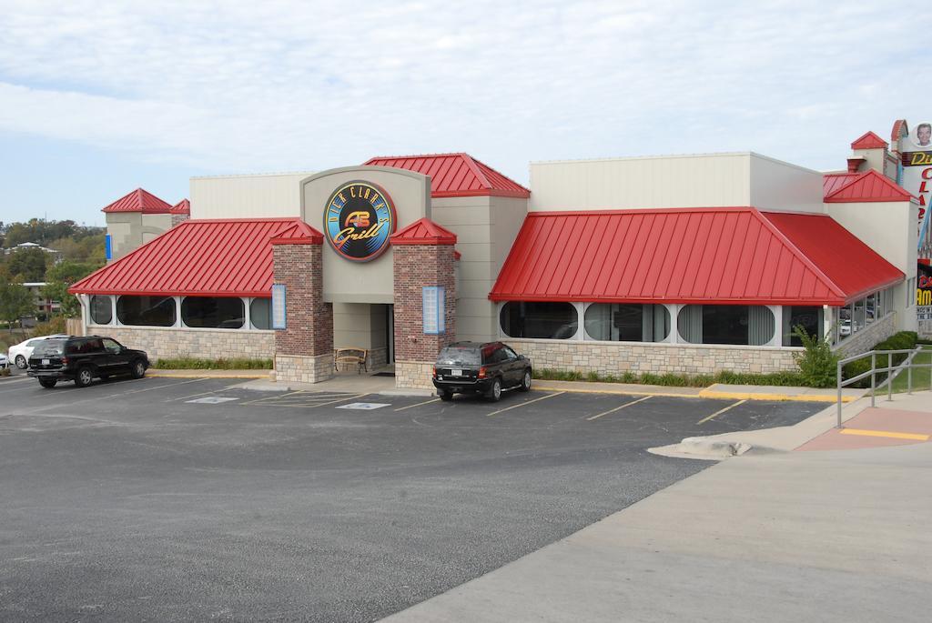 Ramada Branson Hotel And Resort Buitenkant foto