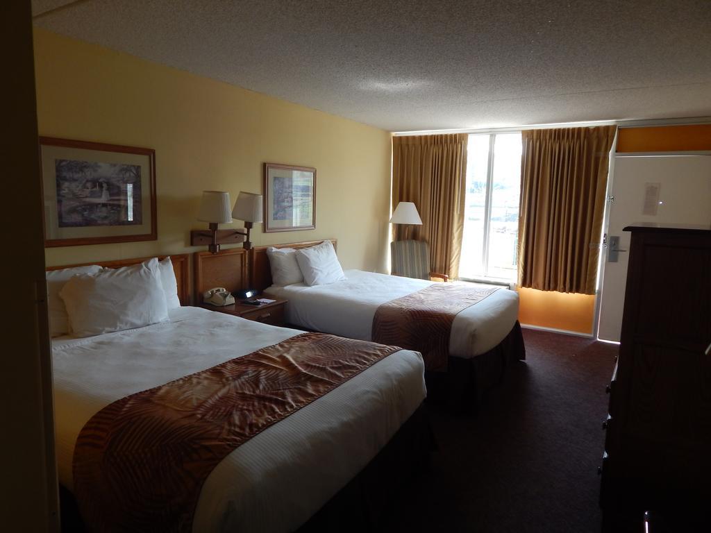 Ramada Branson Hotel And Resort Kamer foto
