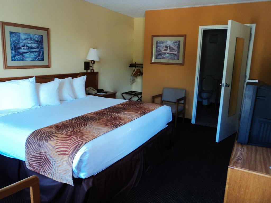 Ramada Branson Hotel And Resort Kamer foto