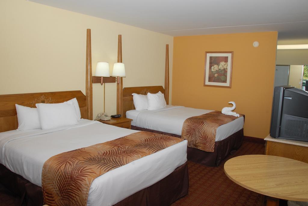 Ramada Branson Hotel And Resort Kamer foto